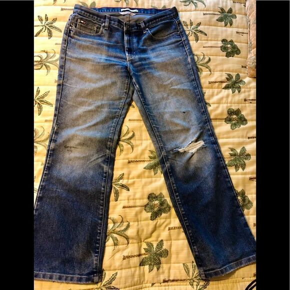 Comfy worn jeans by Tommy Hilfinger - Picture 1 of 4